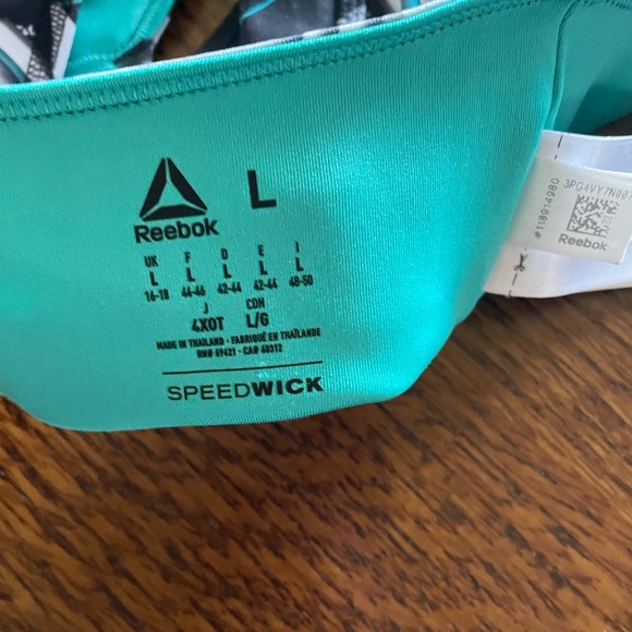 Sports Bra - Picture 2 of 3